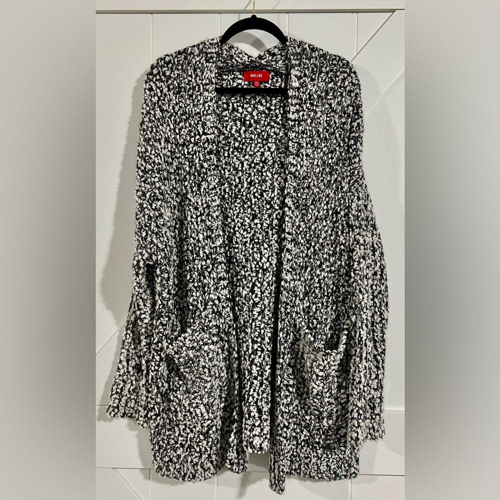 Oversized Comfy Cardigan with Pockets